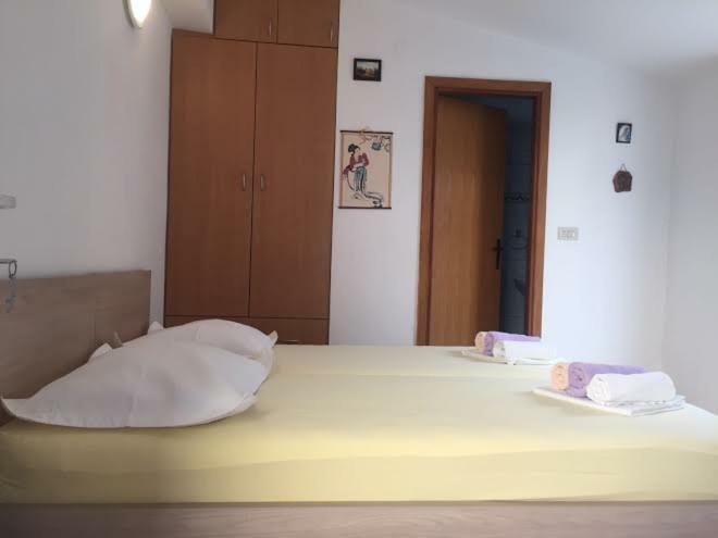 Pavlinovic Jure Apartment Макарска Екстериор снимка